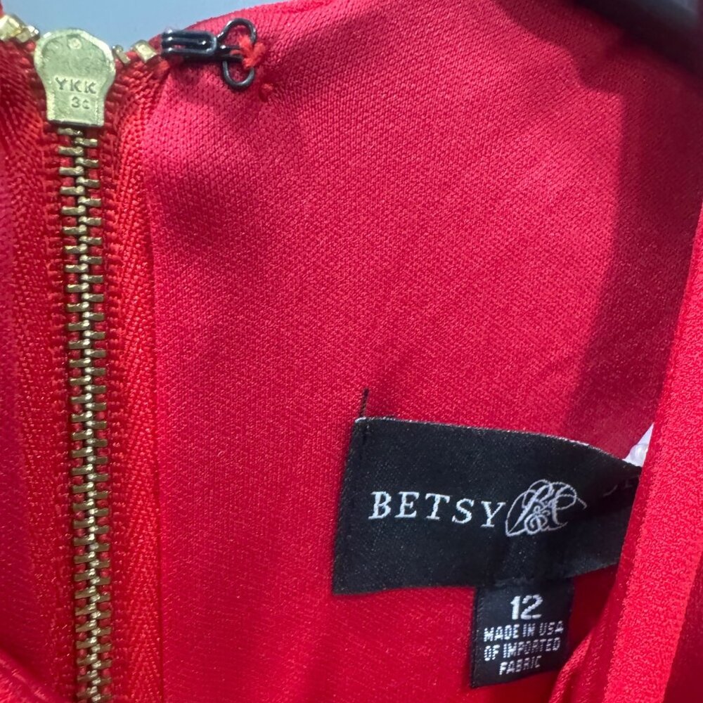 Betsy & Adam Red Halter High-Low Gown With Ruffle Detail Size 12 Made In USA - Picture 6 of 9